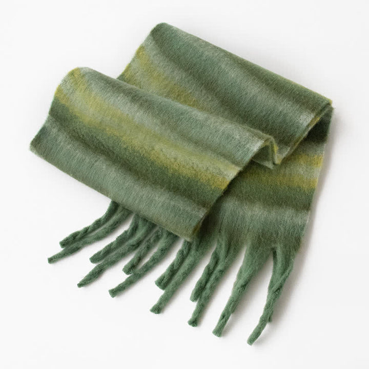Bufanda unisex de mohair con borlas y colores en contraste del arcoíris