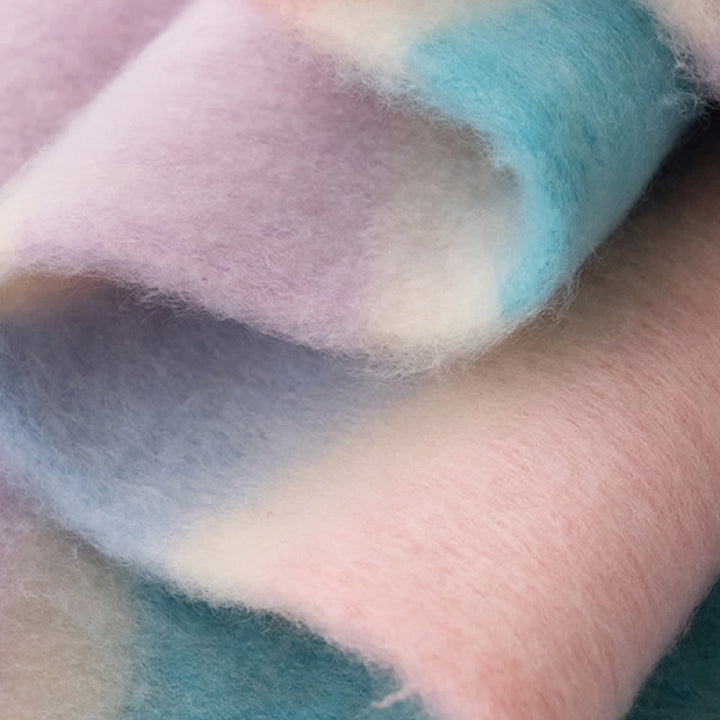 Bufanda unisex de mohair con borlas y colores en contraste del arcoíris