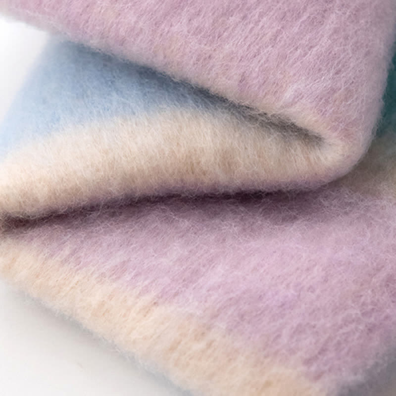 Bufanda unisex de mohair con borlas y colores en contraste del arcoíris
