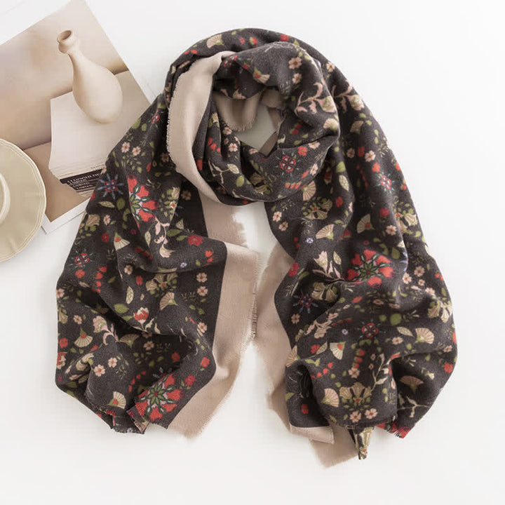 Bufanda elegante con borde en contraste floral para mujer