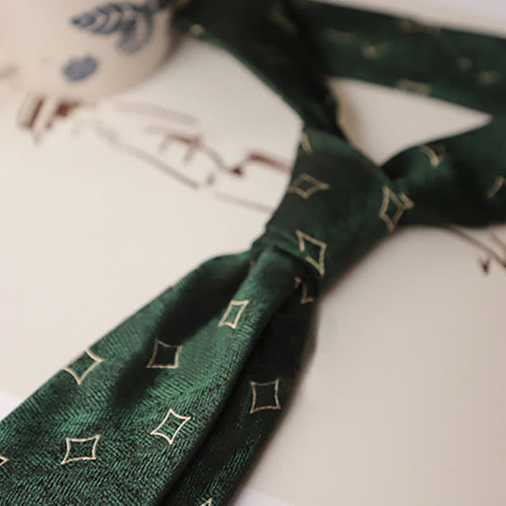 Corbata de hombre con estampado de pingüino de dibujos animados en azul marino