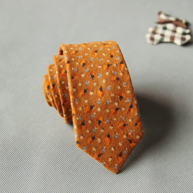 Corbata casual de algodón con estampado floral fresco y bonito para hombre