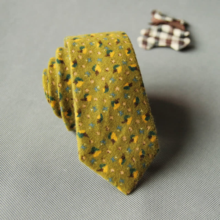 Corbata casual de algodón con estampado floral fresco y bonito para hombre