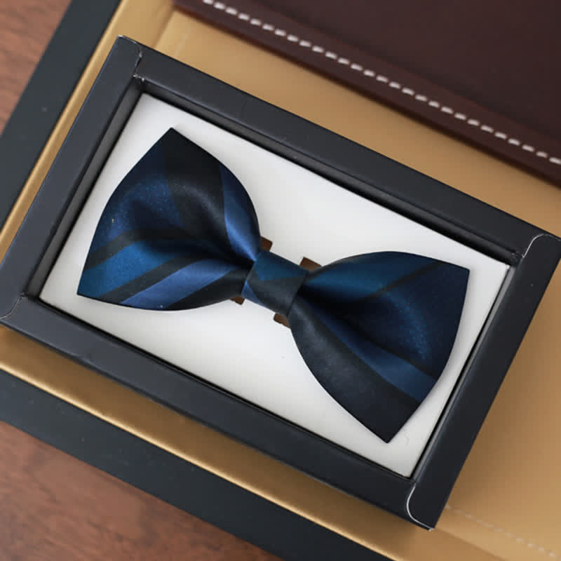 Pajarita con estampado de rayas azul acero de Noble Navy para hombre