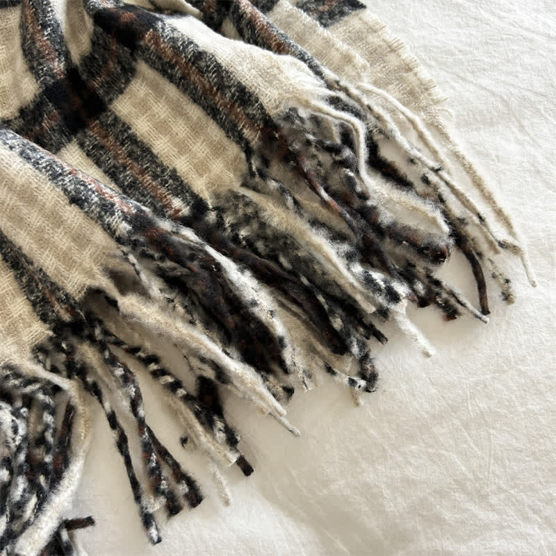 Bufanda unisex de cuadros escoceses a la moda para invierno