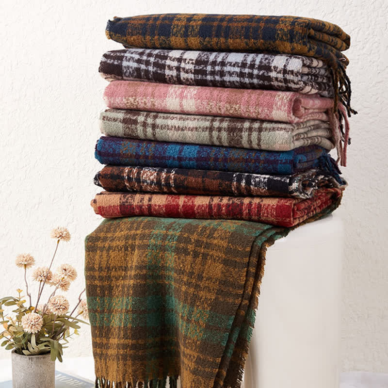 Bufanda unisex de lujo con borlas y estampado a cuadros estilo británico