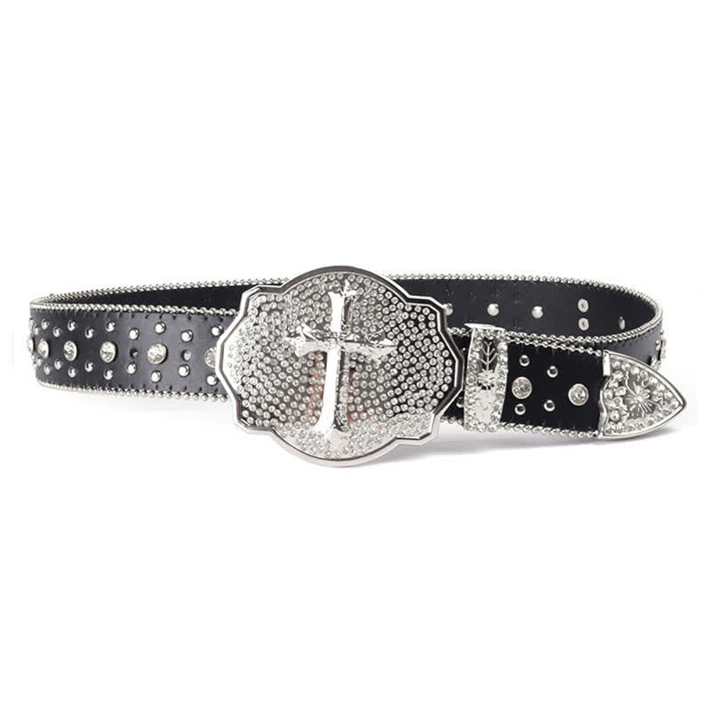 Cinturón de cuero con tachuelas y diamantes de imitación y hebilla cruzada brillante