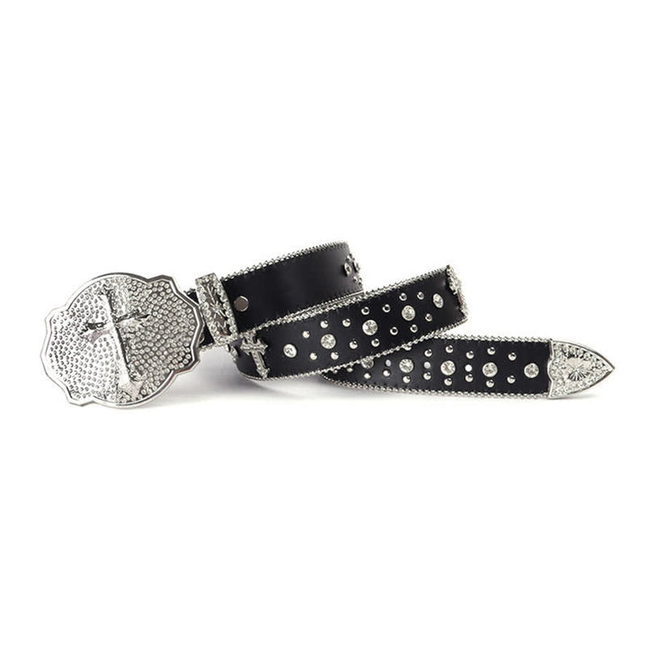 Cinturón de cuero con tachuelas y diamantes de imitación y hebilla cruzada brillante