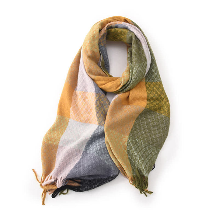 Bufanda unisex elegante con flecos y cuadros en colores contrastantes