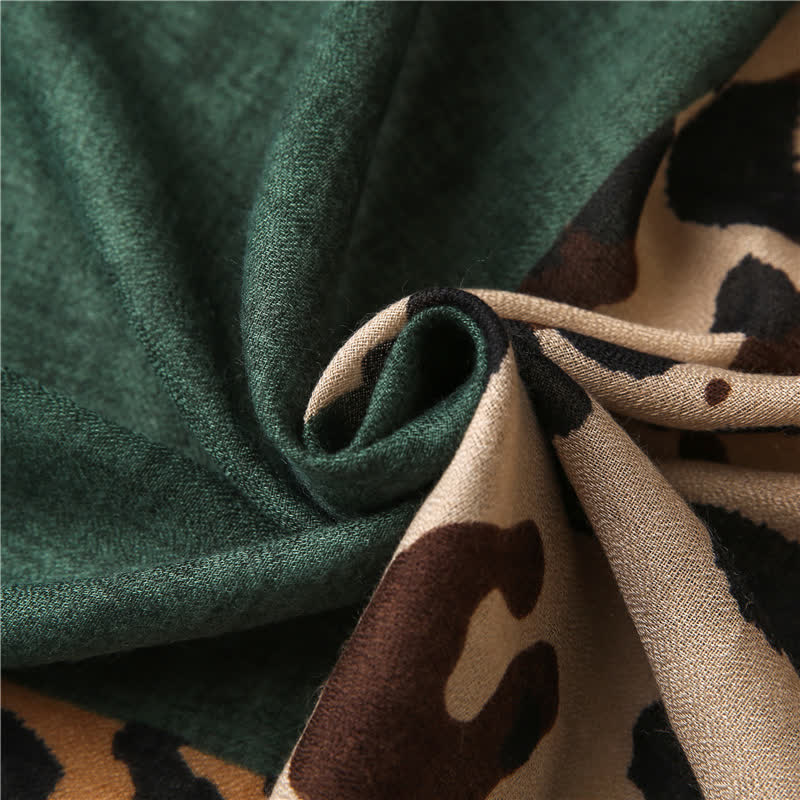 Bufanda fina grande con estampado de leopardo para mujer
