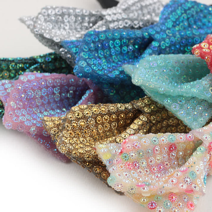 Pajarita de hombre con forma redonda y doble capa de diamantes de imitación en punta