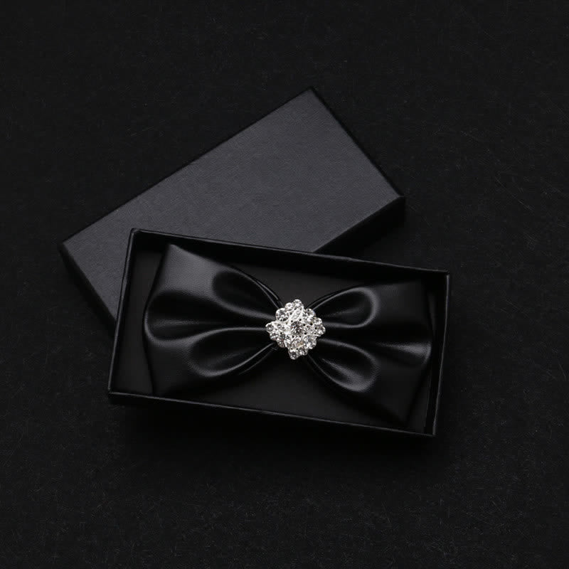 Pajarita de cuero sintético negro con brillantes diamantes de imitación para hombre