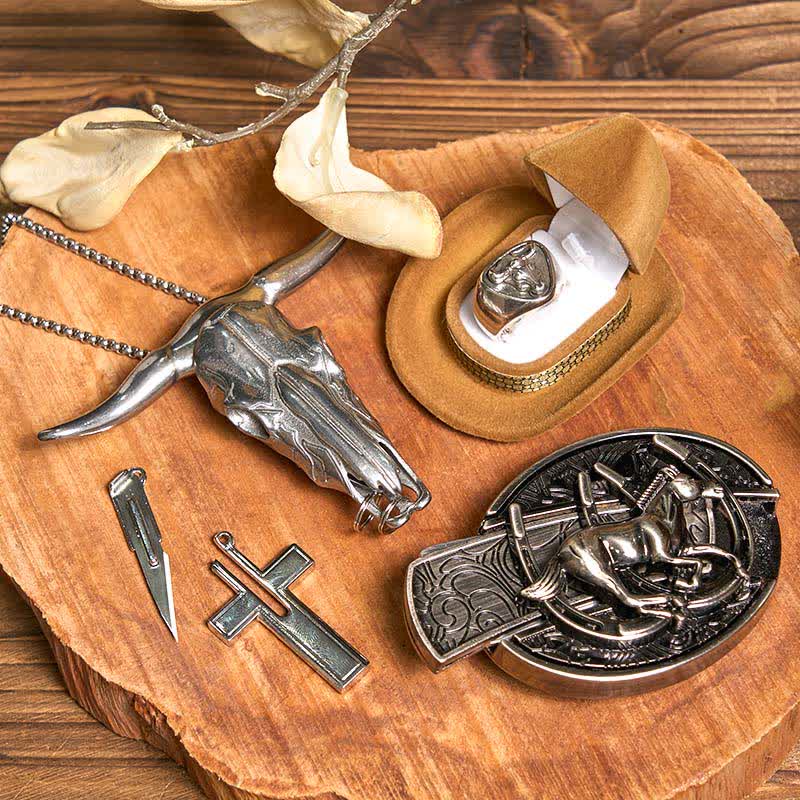 Conjunto de collar y anillo con colgante de toro y hebilla de cinturón con cuchillo oculto para caballo.