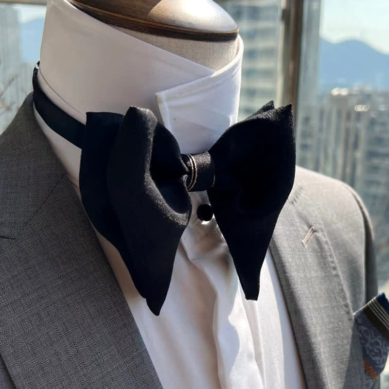 Pajarita formal de gran tamaño con diseño de mariposa en color negro para hombre