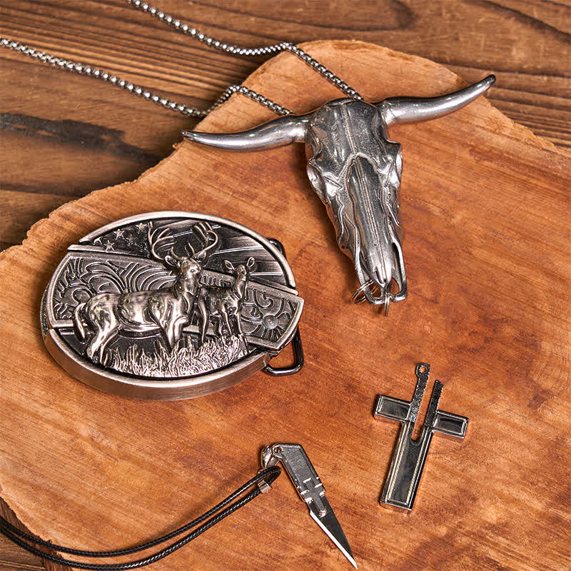 Conjunto de collar y cruz creativos con colgante de toro y hebilla de cinturón con cuchillo oculto DIY de dos ciervos