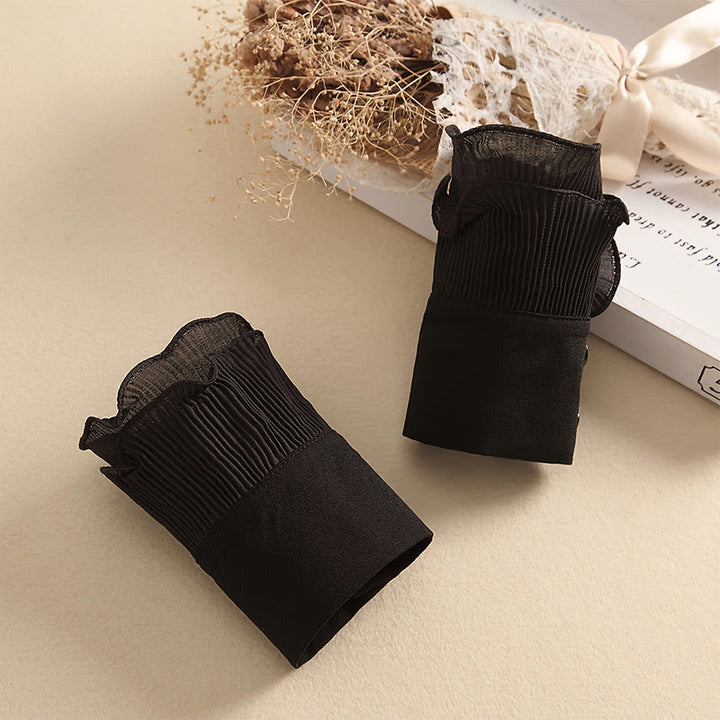 Camisa con solapa desmontable, cuello alto falso con volantes y mangas