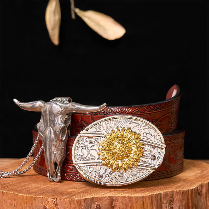 Conjunto de colgante de toro de cuernos largos con hebilla de cinturón con cuchillo oculto de oro y plata