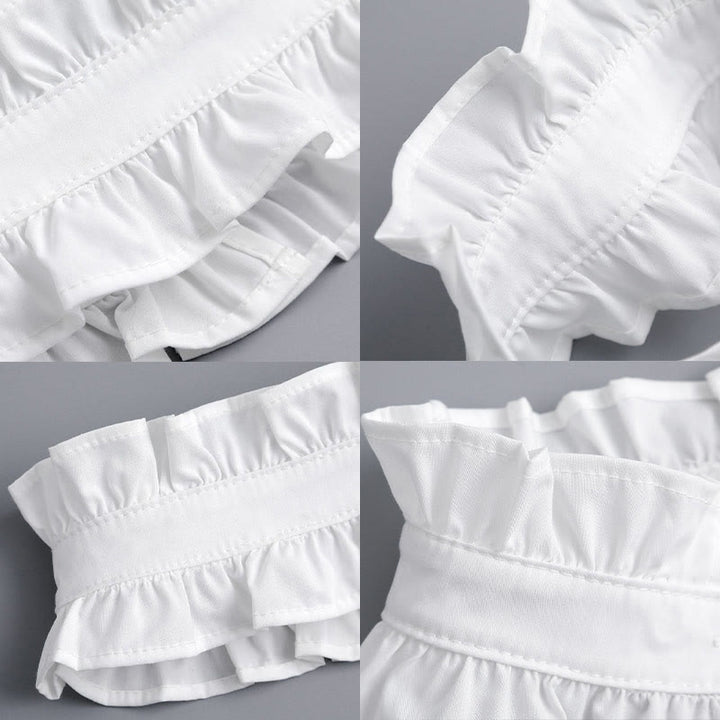 Camisa blanca con cuello plisado y botón desprendible