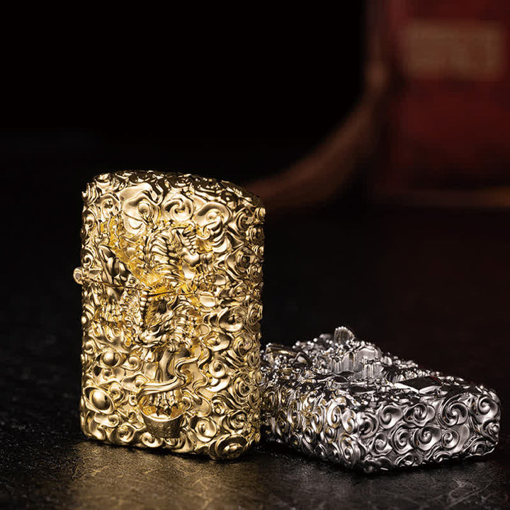 Encendedor de queroseno recargable con tallado de animales salvajes míticos