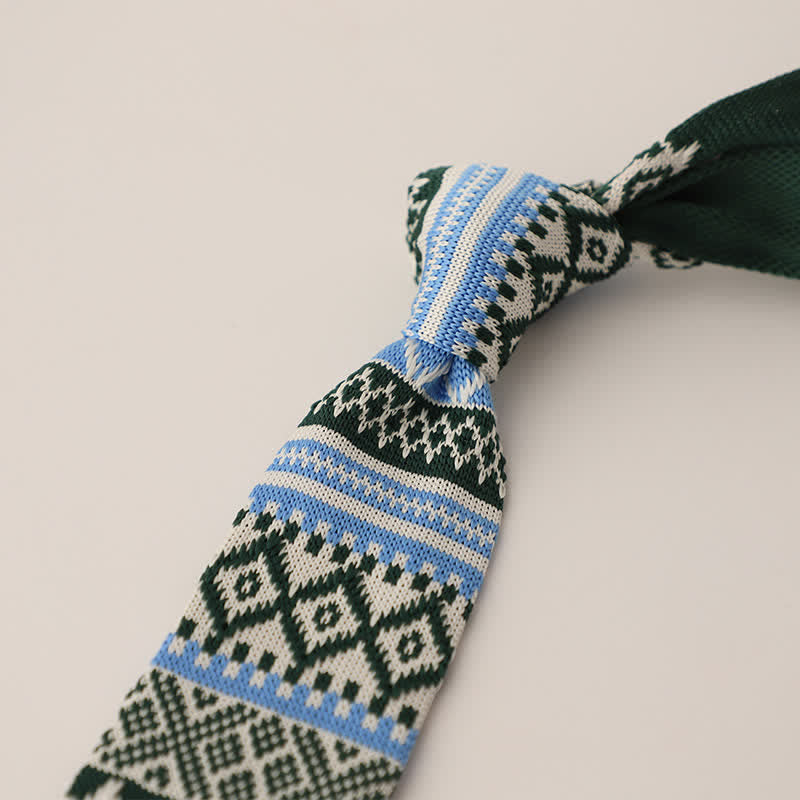 Corbata de punto con estampado de lunares y copos de nieve para hombre