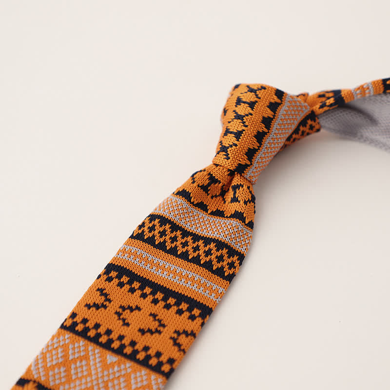 Corbata de punto con estampado de lunares y copos de nieve para hombre