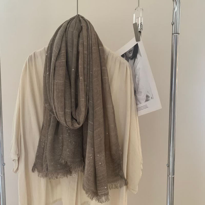 Bufanda fina de color liso con lentejuelas teñidas y sucias