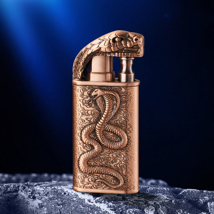 Encendedor de butano recargable con doble llama y relieve de cocodrilo salvaje
