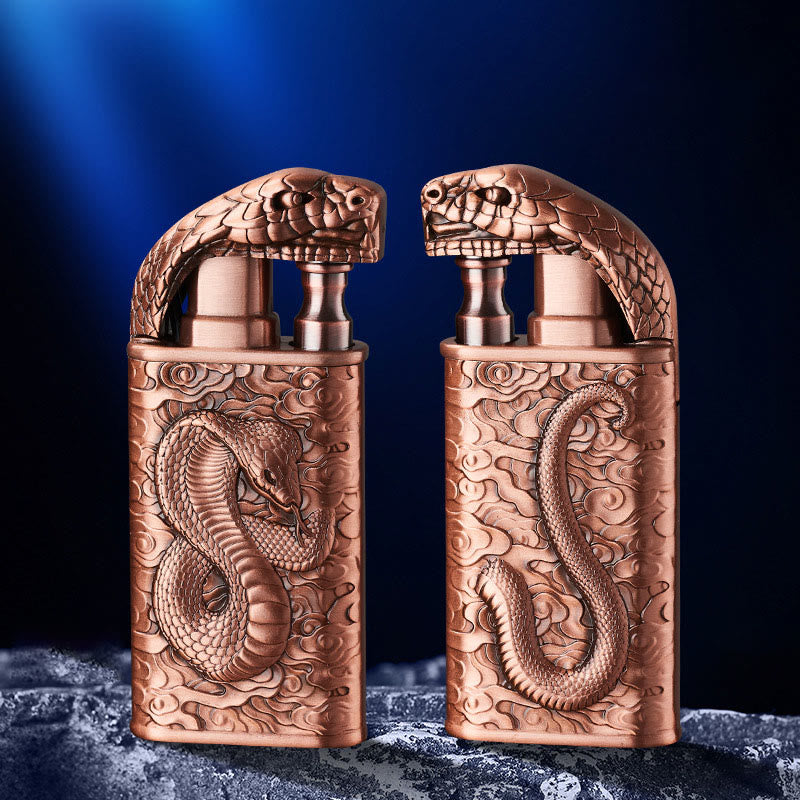 Encendedor de butano recargable con doble llama y relieve de cocodrilo salvaje