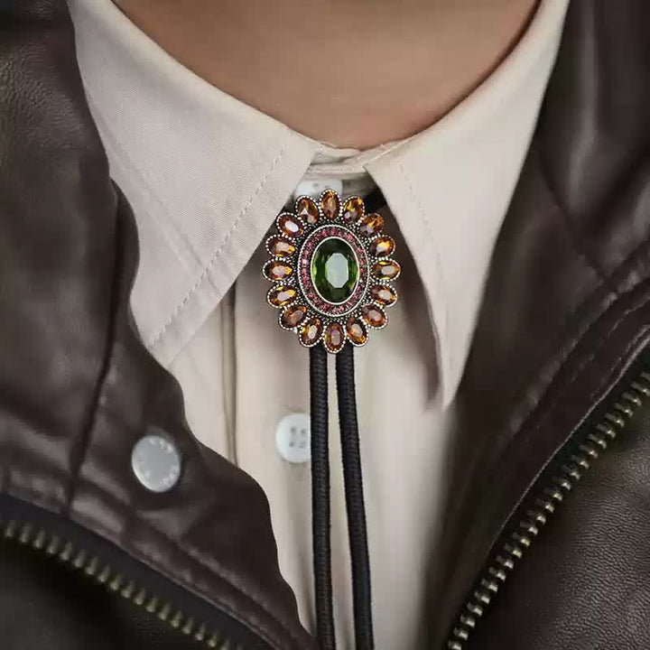 Corbata bolo con flor de cristal verde y naranja solar