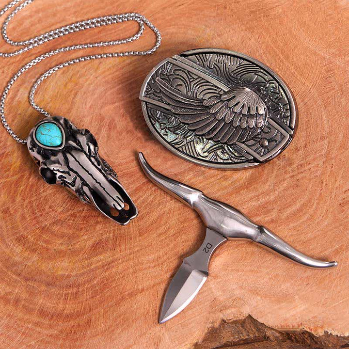 Conjunto de colgante de toro de cuernos largos turquesa con hebilla de cinturón y cuchillo oculto de ala de ángel
