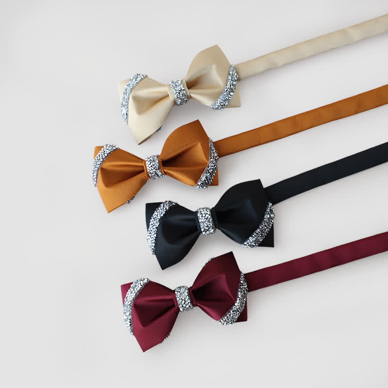 Pajarita clásica para hombre adornada con diamantes de imitación