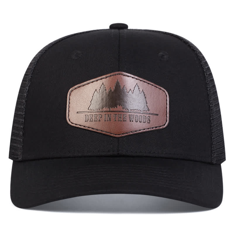 Gorra de camionero con parche de etiqueta de cuero "Deep In The Woods"