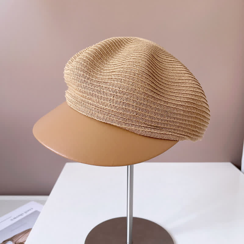 Boina de paja con panel de ala de cuero sintético para mujer