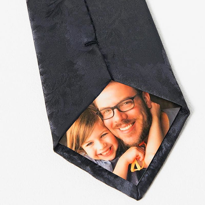 Corbata de bolsillo clásica con diseño de peonía negra para hombre