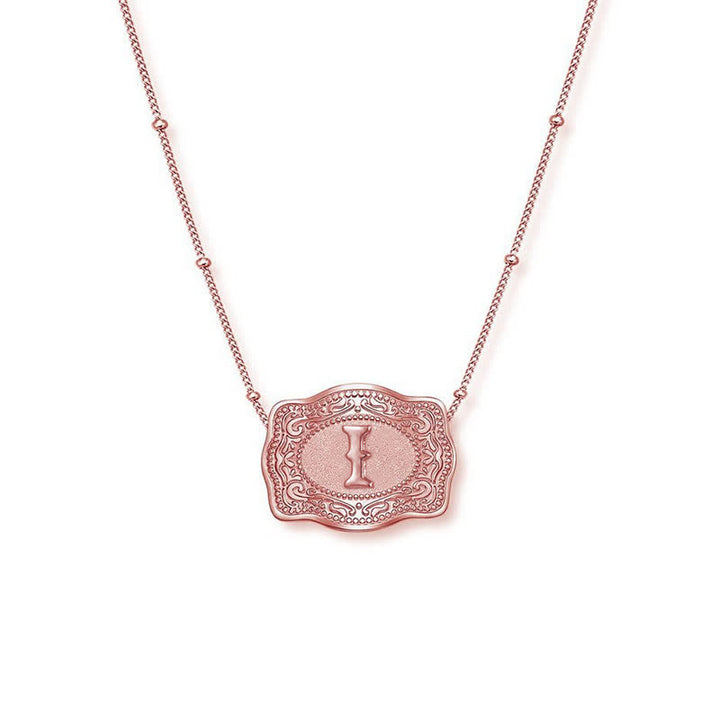 Collar con inicial en relieve en oro rosa