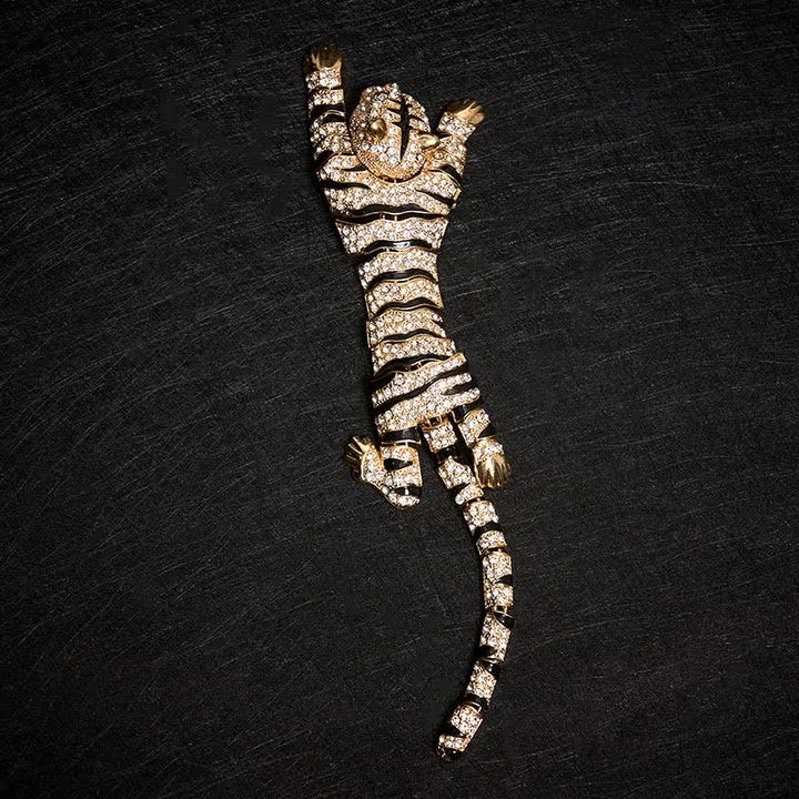 Broche grande de lujo con brillantes diamantes de imitación de tigre majestuoso para hombre - image 13