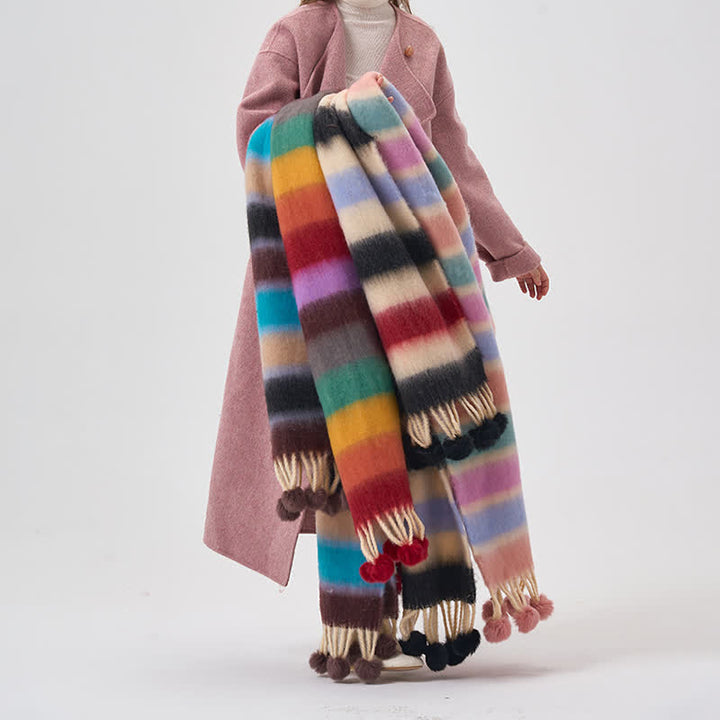Bufanda de mujer con borlas y rayas de colores del arco iris