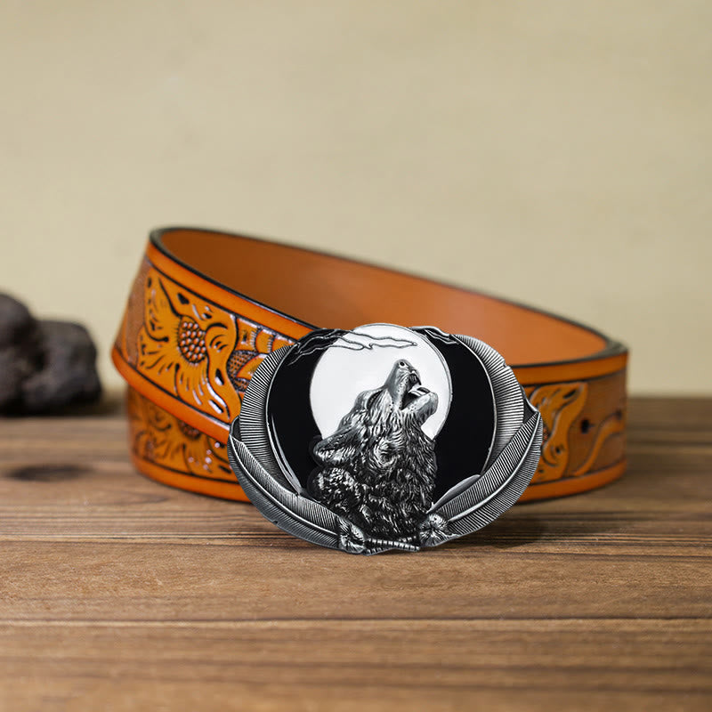 Cinturón de cuero con hebilla ovalada y diseño de lobo aullador y luna para hombre