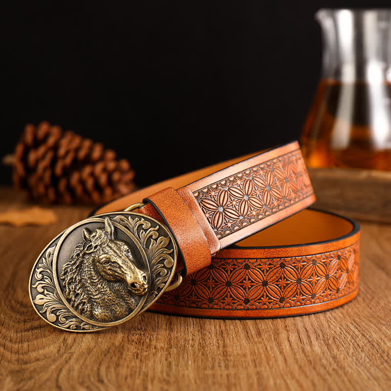 Cinturón de cuero con estampado floral y caballo grabado para hombre