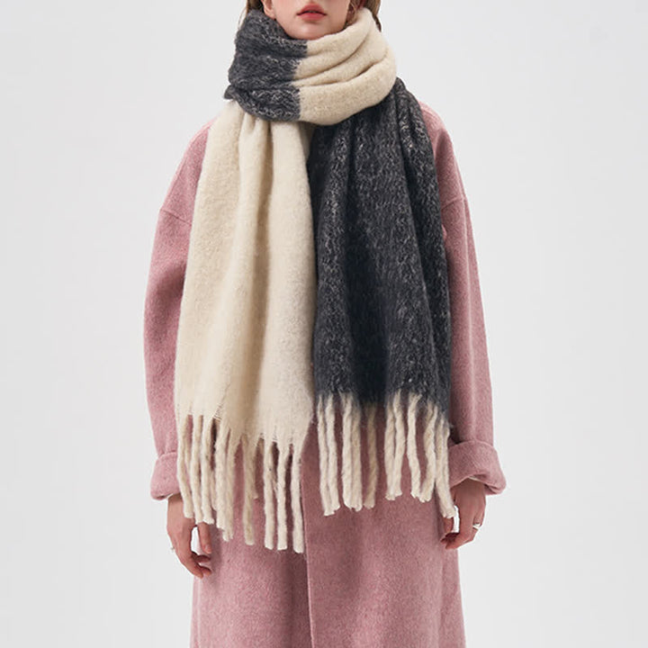 Bufanda sencilla de invierno de dos tonos con flecos para mujer