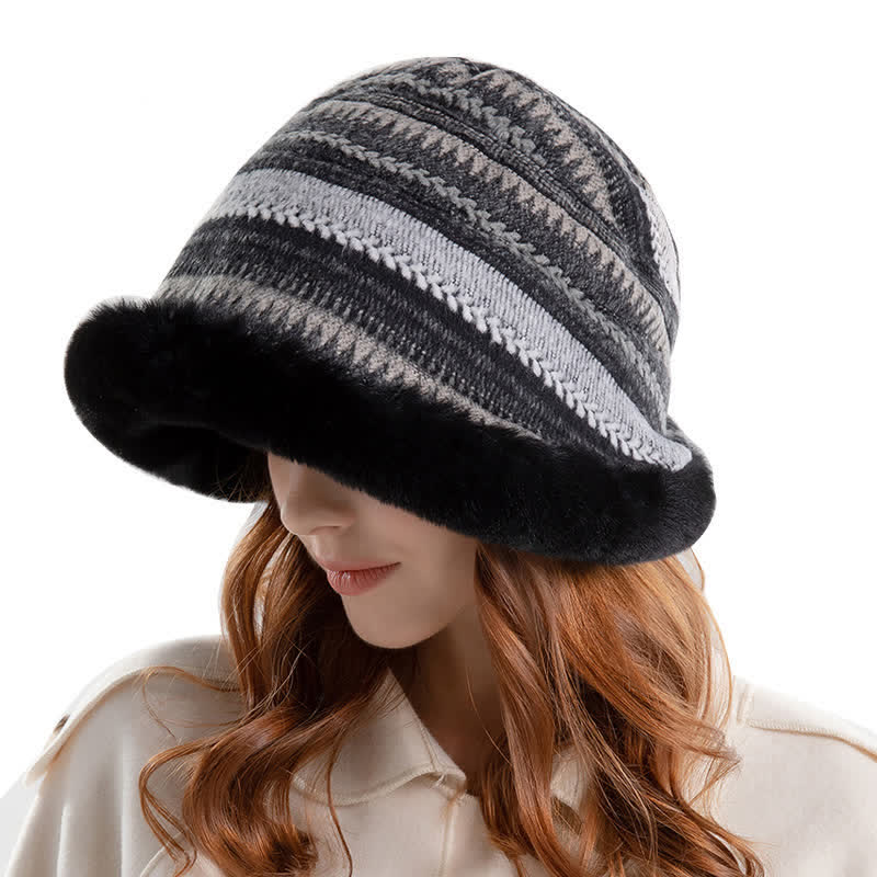 Sombrero de pescador con ala de felpa cálida y rayas para mujer