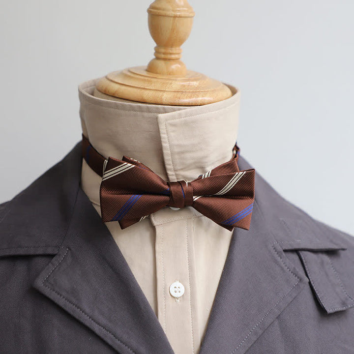 Pajarita versátil de rayas color café para hombre