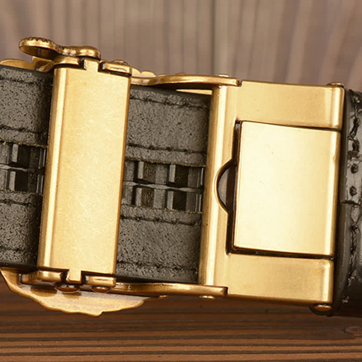 Cinturón de piel con relieve de cocodrilo y cabeza de águila para hombre