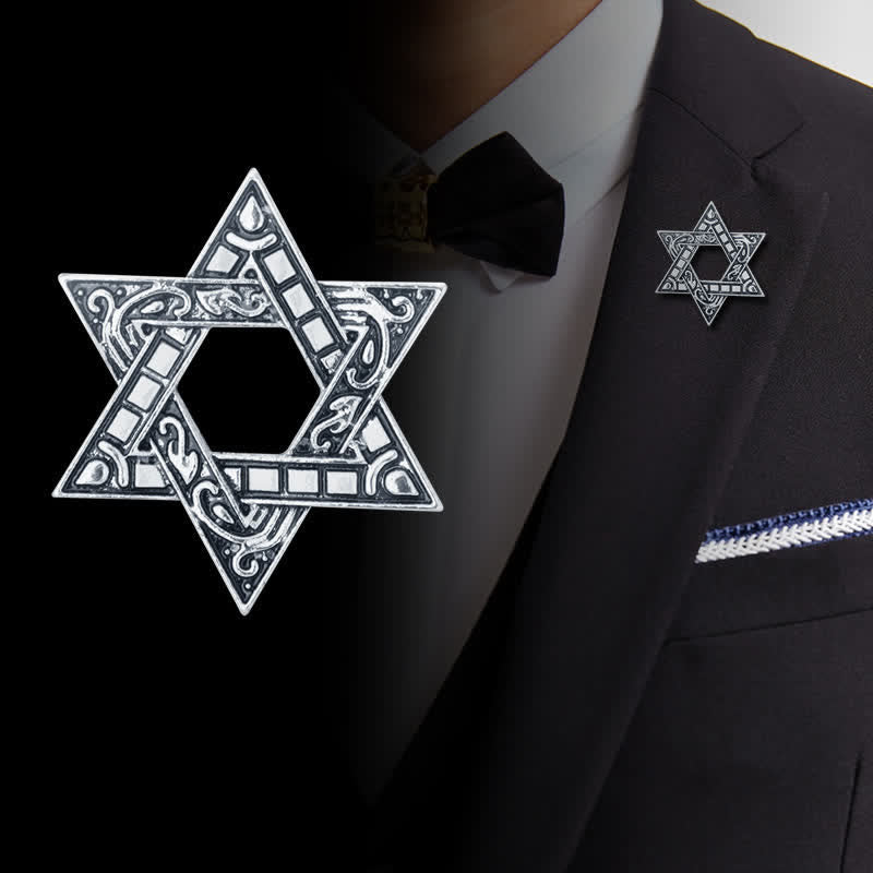 Broche de estrella de David tallado para hombre