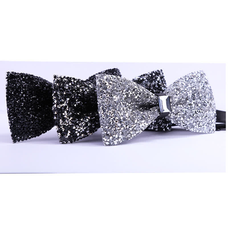 Pajarita con cristales brillantes y estrellas para hombre