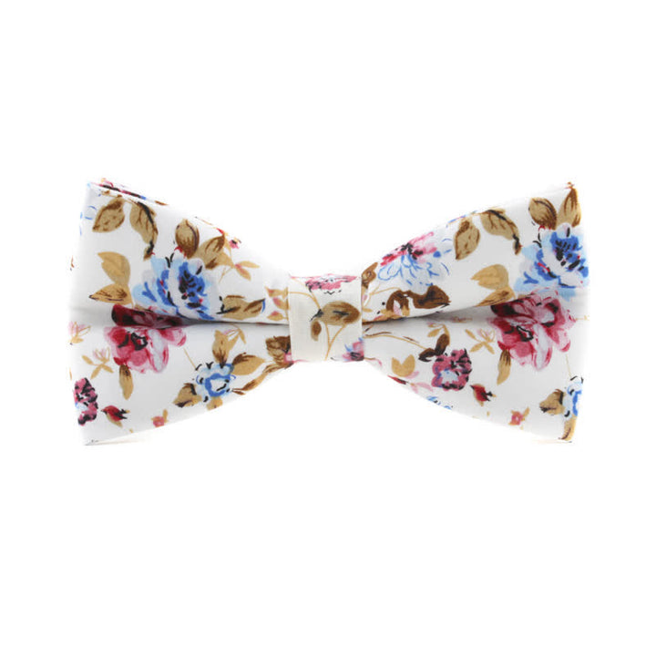 Pajarita con estampado floral de hojas de rosas teñidas para hombre
