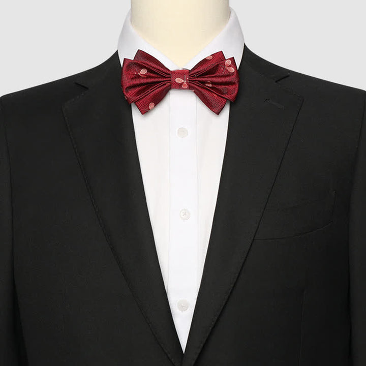 Pajarita de lujo para hombre en color burdeos con forma de raqueta de tenis
