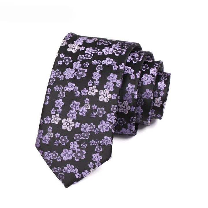 Corbata ajustada con flor pequeña morada para hombre