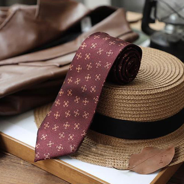 Corbata de hombre con ancla y timón de barco de navegación