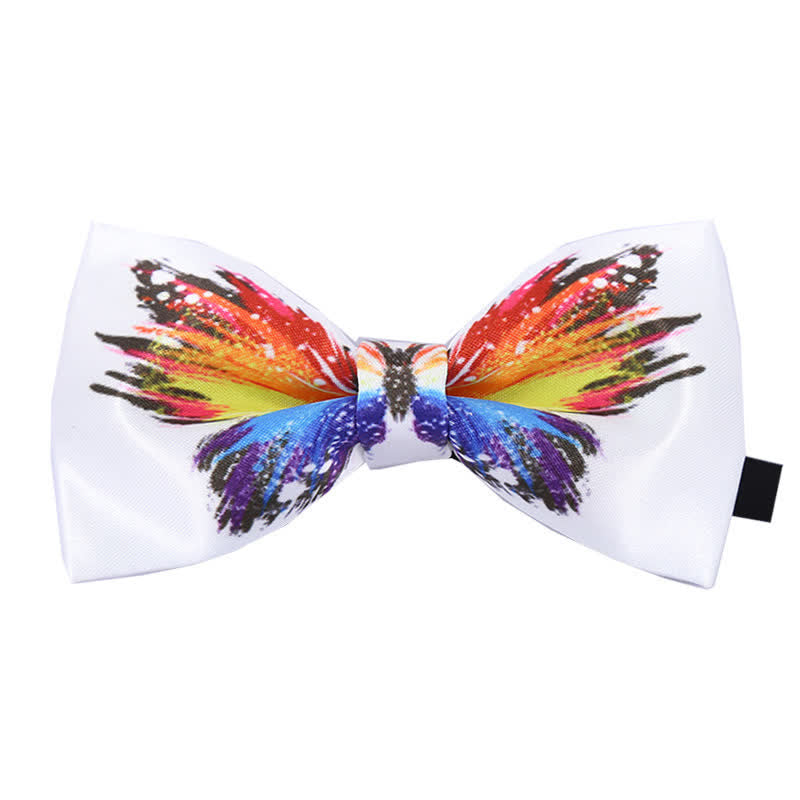 Pajarita con estampado de mariposas realistas para hombre
